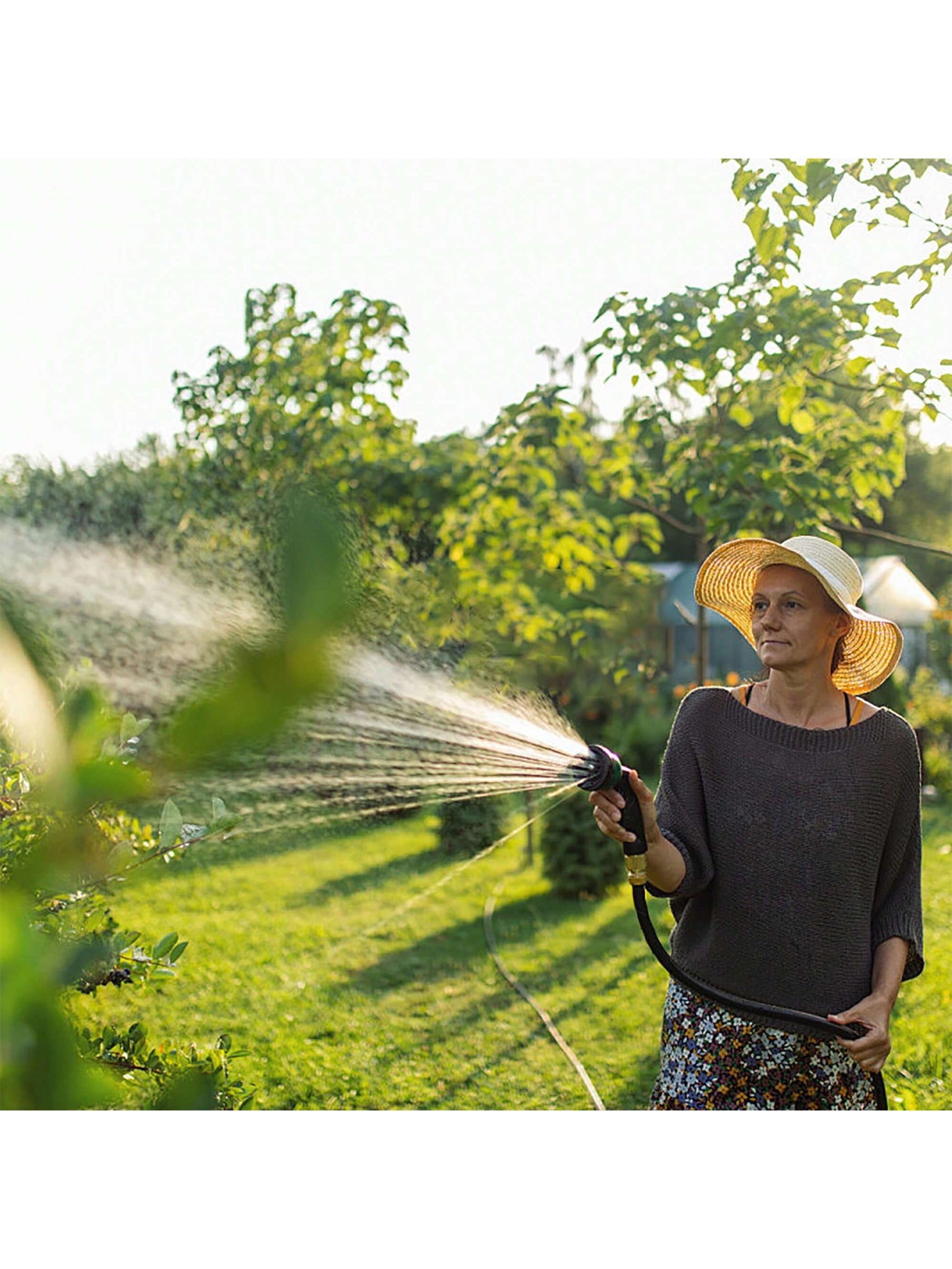 Revolutionary Flexible Garden Hose with Function Nozzle – Available in 25Ft, 50Ft, 75Ft, and 100Ft – Lightweight, Kink-Free Design with Durable Solid Brass Fittings!