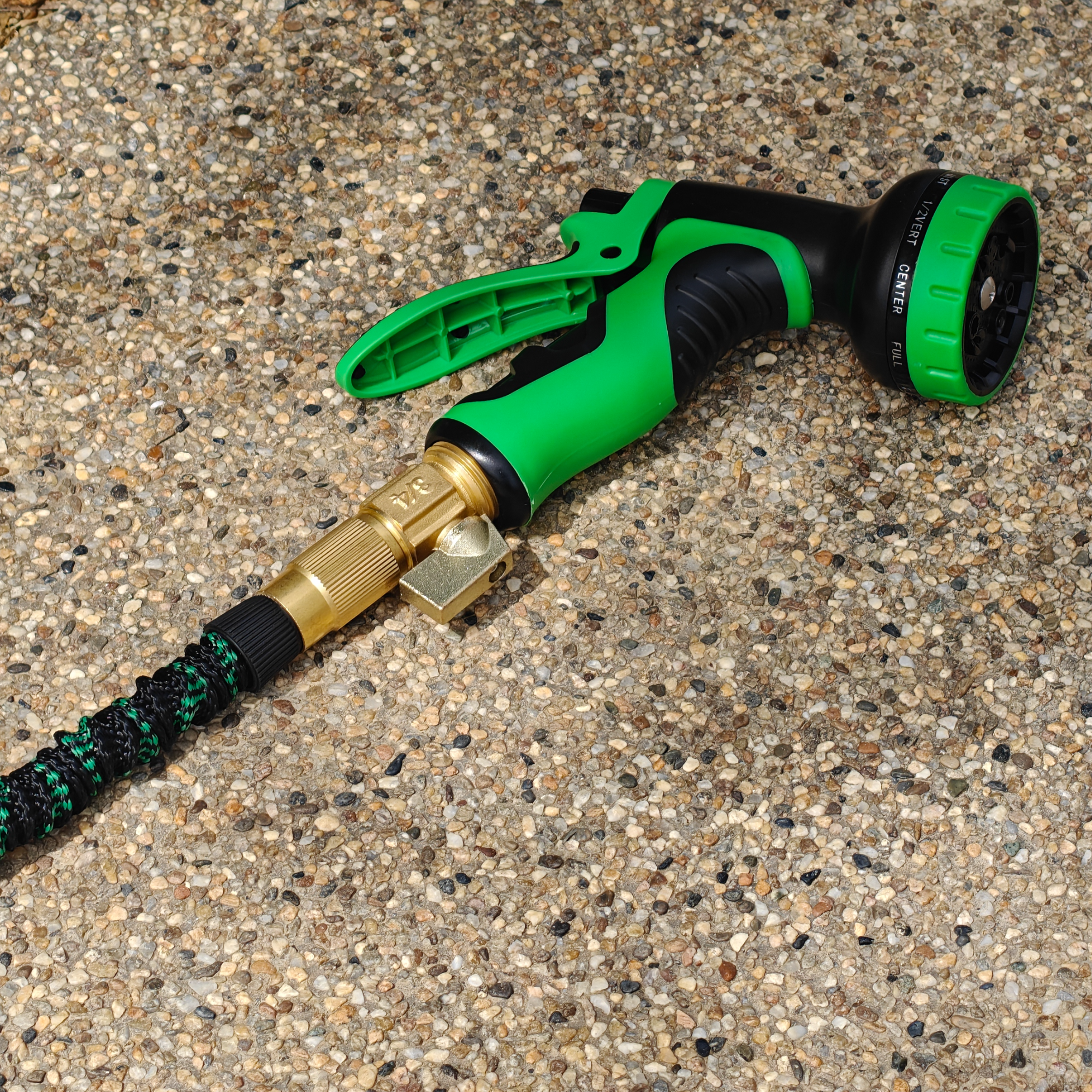 ZAKUTO Garden Hose 50ft with 10-Function High-Pressure Spray Nozzle, Heavy Duty Flexible Hose, 3/4" Solid Brass Fittings Leakproof Design